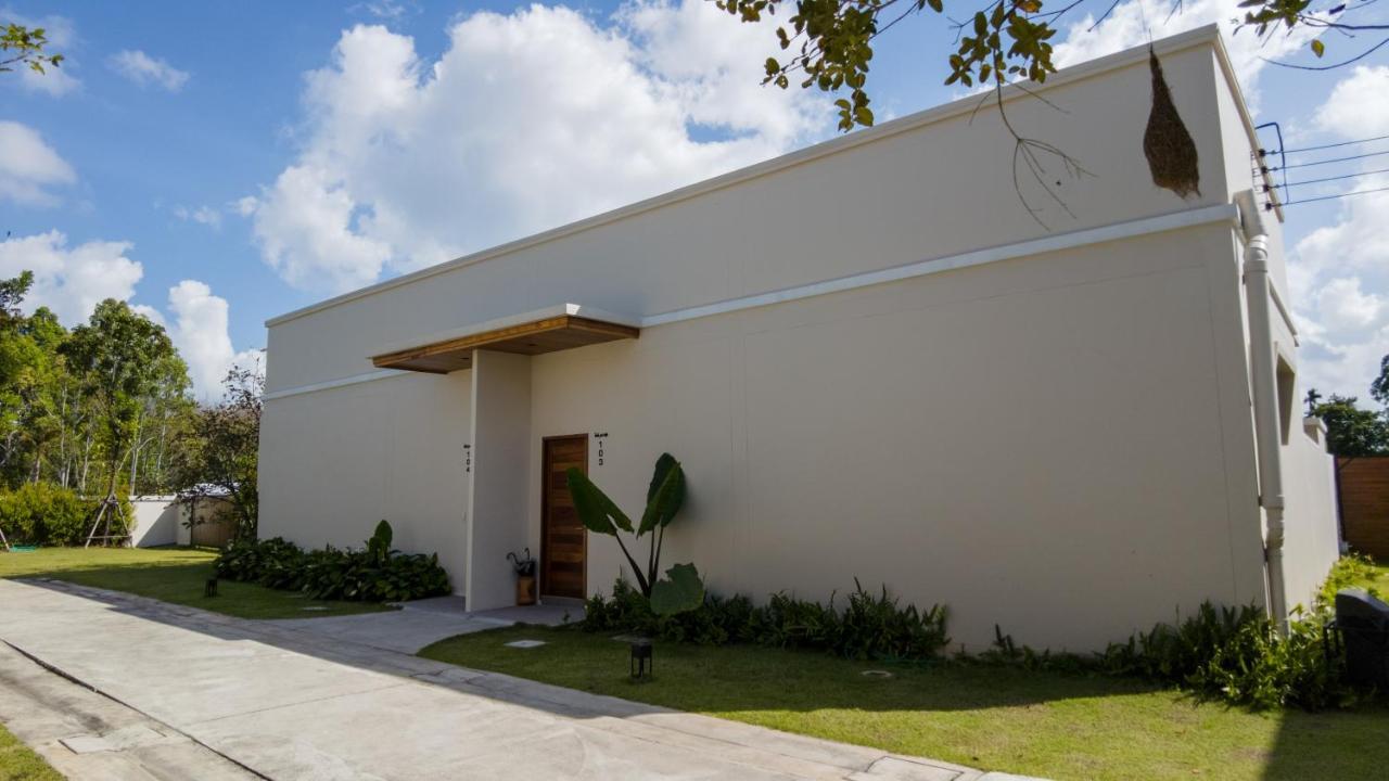Toledo Pool Villa Nakhon Szi Thammarat Kültér fotó